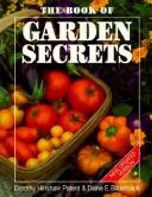 The Book of Garden Secrets cover