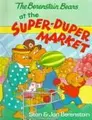 Cover image for The Berenstain bears at the super-duper market