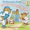 Cover image for BRN BRS GO OUT FR TEAM (Berenstain Bears First Time Chapter Books)